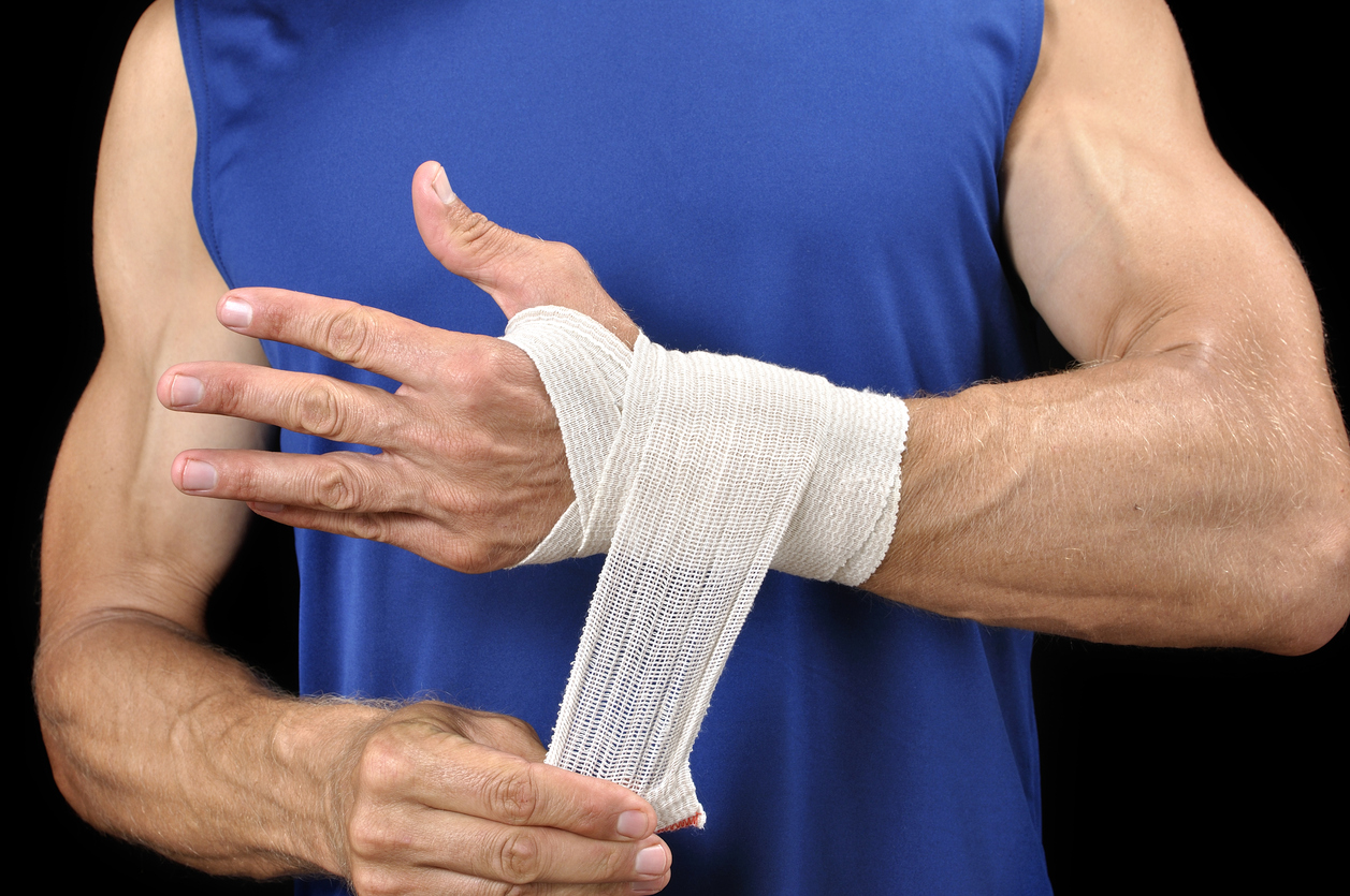 exercise-spotlight-working-out-with-a-sprained-or-hurt-wrist-sworkit